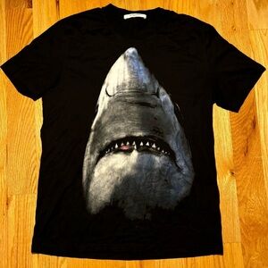 Givenchy Shark Graphic Tshirt